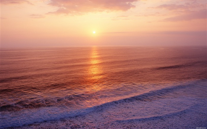 Bali plage en regardant le fond d'écran coucher de soleil Vues:26795