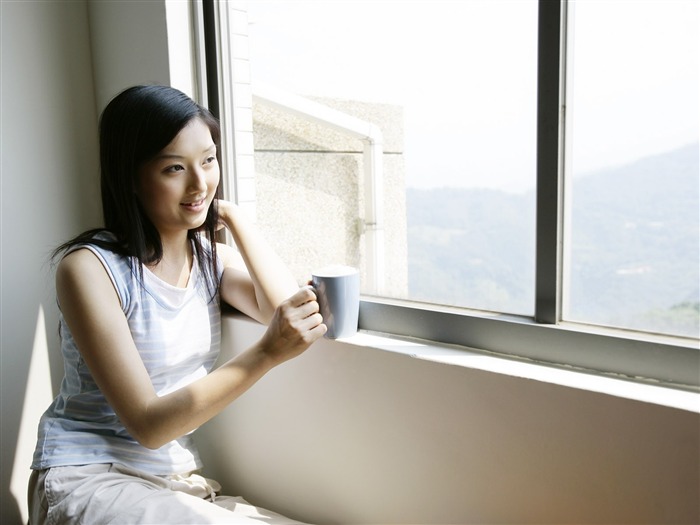 Fondo de pantalla de las mujeres modernas orientales 14 Vistas:10511