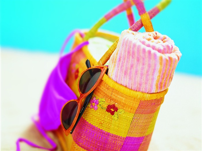 beach equipment - Summer Still Life Photography logo Views:11081 Date:2011/6/22 22:59:27