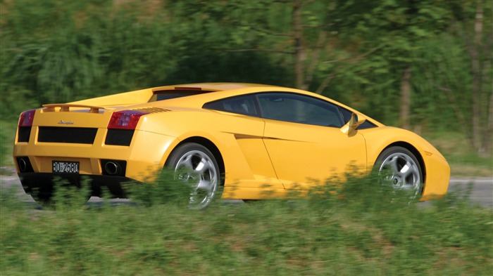 2003 Lamborghini Gallardo HD Desktop Wallpaper 30 Visualizações:8578