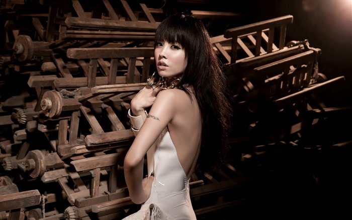 Chinese pop singer Jolin Tsai wallpaper 02 Views:24708 Date:2011/7/2 15:05:58