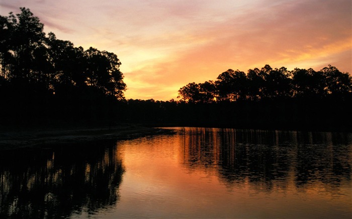 Anoitecer o lago - a fotografia da natureza do mundo Visualizações:13231