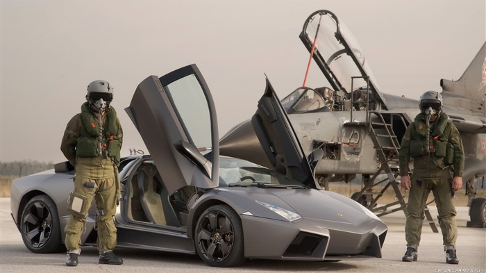 Lamborghini Gallardo - Bats - Reventon BEAUTIFUL wallpaper 08 Views:19970 Date:2011/7/18 10:07:06