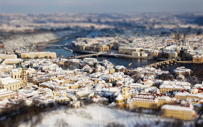 Prague Winter wallpaper Views:33040 Date:2011/7/2 10:14:12