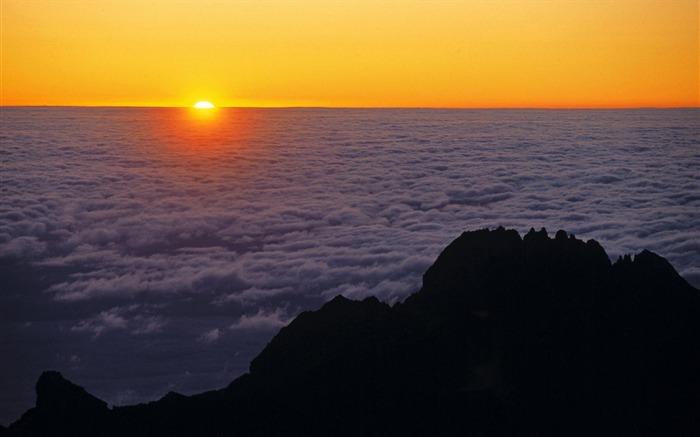 47 Tanzânia-Kilimanjaro com vista para o papel de parede Visualizações:12810