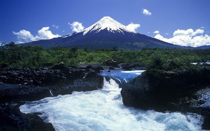 Chile-Osorno Volcano Wallpaper Views:26368 Date:2011/8/5 10:23:38