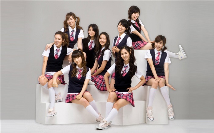 Korea Star-Girls Generation Wallpaper 22 Views:12079 Date:2011/8/24 6:43:52