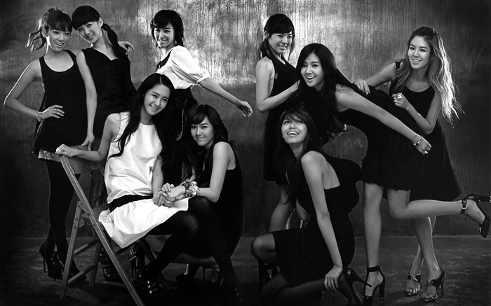 Korea Star-Girls Generation Wallpaper 26 Views:10767 Date:2011/8/24 6:45:15