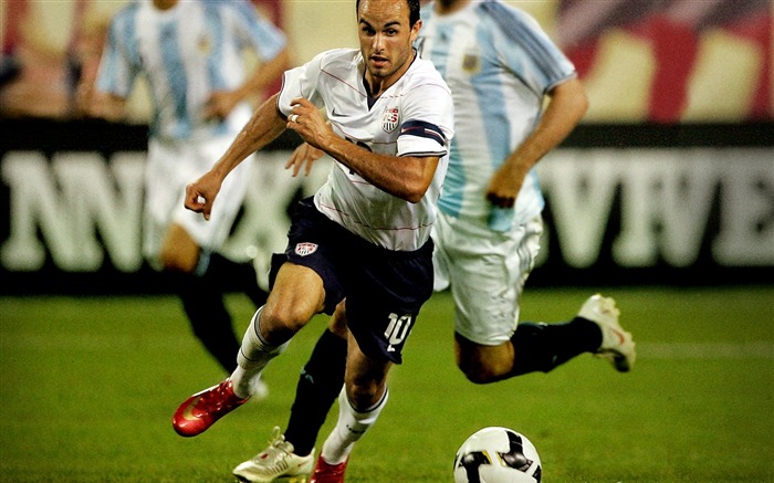 Landon Donovan - UAS vs ARG wallpaper Views:8514 Date:2011/8/27 11:20:21