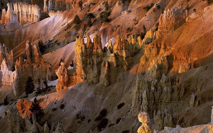 Utah-Bryce Canyon Stone wallpaper Views:10554 Date:2011/8/5 9:34:21