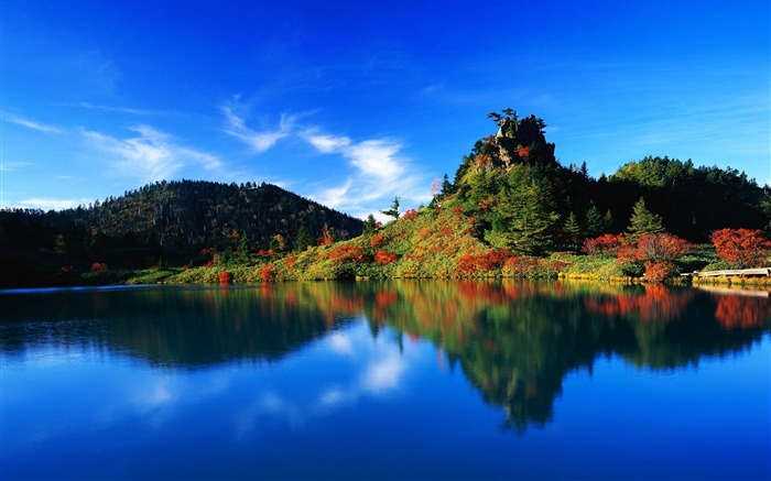 Reflexão do lago autumn - natureza surpreendente Visualizações:15703