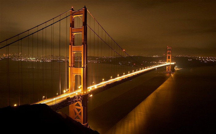 Golden Gate Bridge Nights-Traveled the world Photography Wallpaper Views:12751 Date:2011/9/27 10:11:33