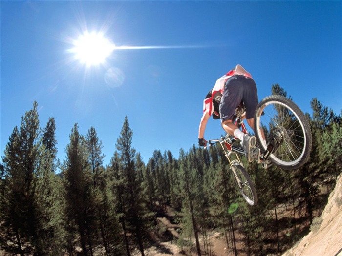 Mountain biking- SPORT Wallpaper Views:24655 Date:2011/9/19 3:39:35