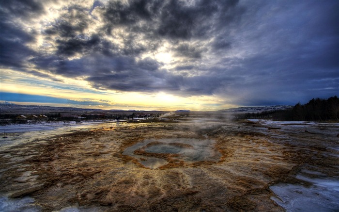 Geyser calme Vues:11764