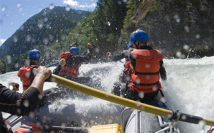 Le frisson du rafting-La vie est le défi Vues:11276