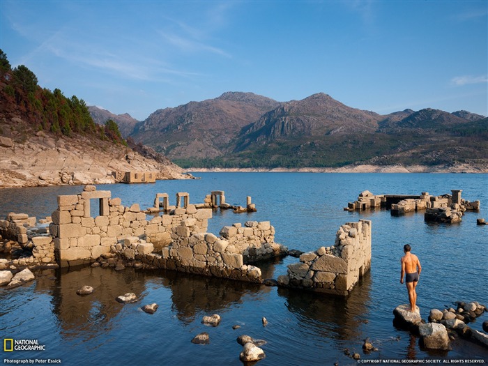 Ruinas antiguas Portugal-National Geographic revista fotografía Vistas:14327