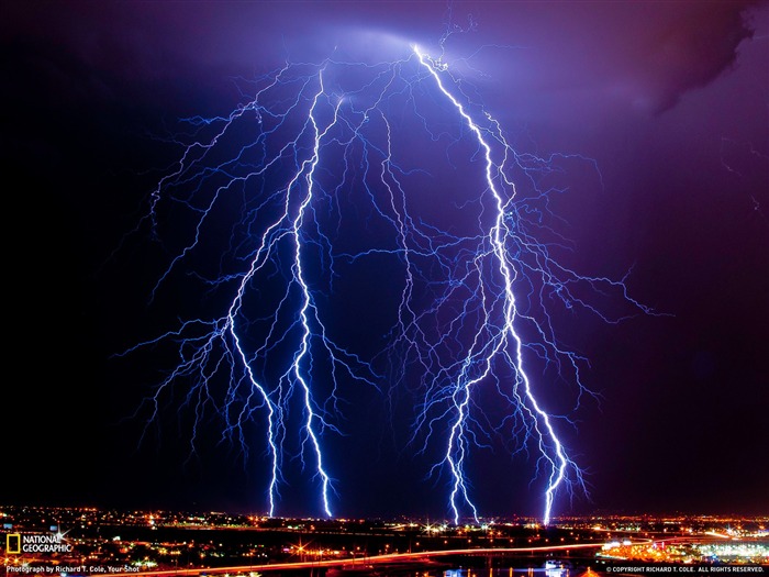 Fotografía de la revista Lightning Arizona-National Geographic Vistas:26633