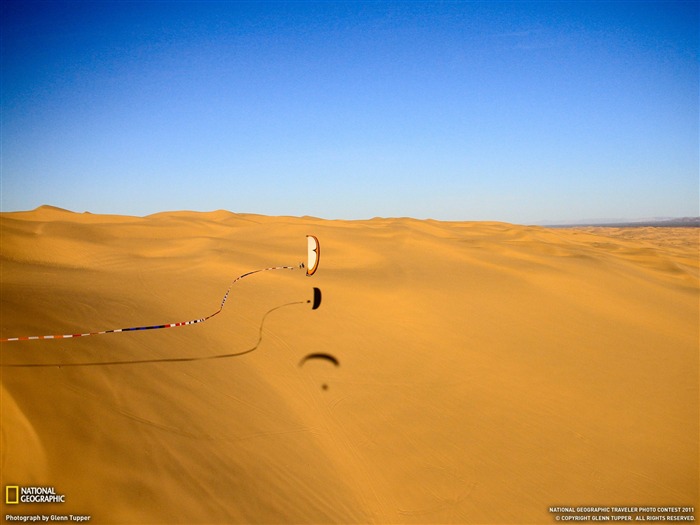 Paraglider Glamis Dunes-fotografía de la revista National Geographic Vistas:10880