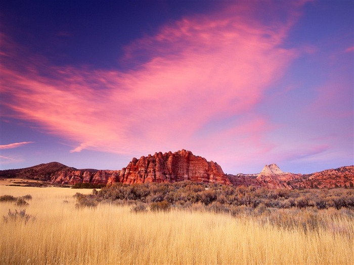 Formações de arenito no pano de fundo Sunset-Beautiful natural landscape Visualizações:9901