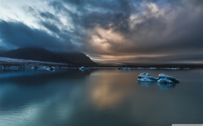 paisaje de invierno de fondo de escritorio de hielo-desktop Vistas:21128