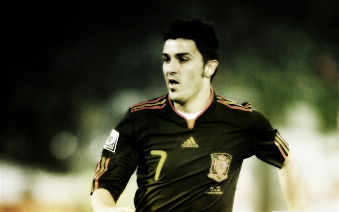 David Villa-Football Related Desktop Pictures Wallpaper Views:14126 Date:2011/11/14 23:48:35