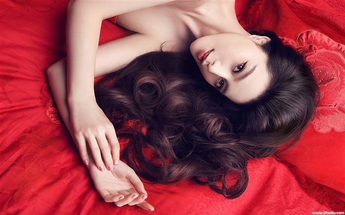 Fan Bingbing international stars Photo Desktop Wallpaper 04 Views:16831 Date:2011/12/25 14:37:34