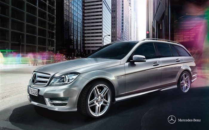 Mercedes-Benz C-class wagon wallpaper Views:12953 Date:2011/12/10 11:35:45