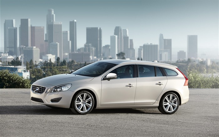 Volvo V60 Plug-in Hybrid HD Car Wallpaper 01 Views:9228 Date:2011/12/19 1:31:45