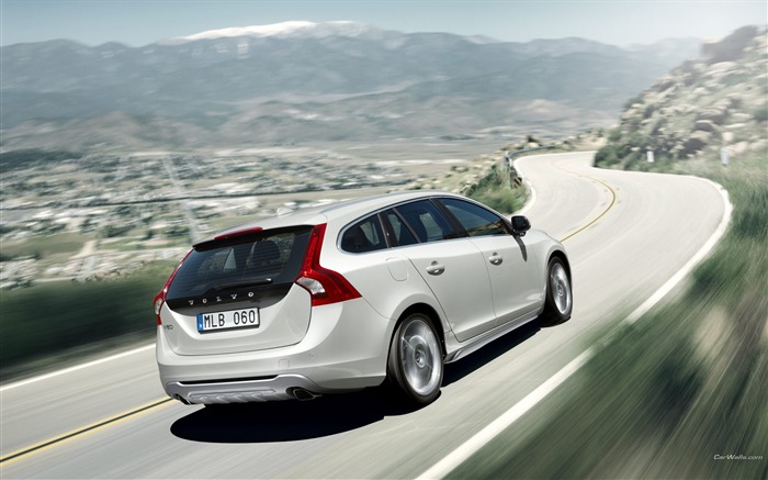 Volvo V60 Plug-in Hybrid HD Car Wallpaper 07 Views:9213 Date:2011/12/19 1:33:31