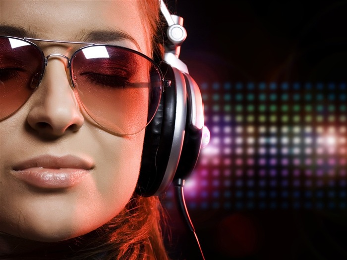 club music-music theme desktop wallpaper Views:14450 Date:2011/12/26 1:52:12