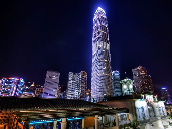 美麗的城市夜景 - 城市風景攝影壁紙 查看次數:13194