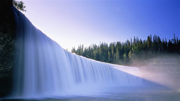 Amazing waterfall-The worlds most beautiful waterfall landscape picture Views:37092 Date:2012/2/13 1:22:24