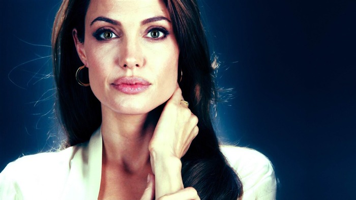 angelina jolie 01-Movie star HD wallpaper Visualizações:14099