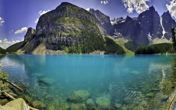 beautiful moraine lake-Canada travel landscape photography wallpaper Views:17558 Date:2012/2/19 13:02:36