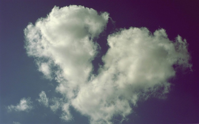 broken heart shaped cloud-Happy Valentines Day theme desktop wallpaper Views:21447 Date:2012/2/8 23:08:27