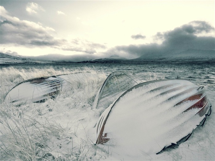 Barcos nevados - Paisagem natural Papel de parede da área de trabalho Visualizações:9075