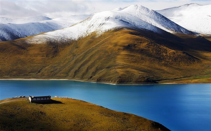 des sommets enneigés-Belle image paysage de montagne Vues:12395