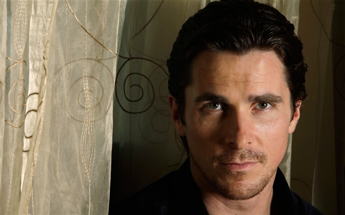 Christian Bale-Global Male celebrity Photo Wallpaper Views:23693 Date:2012/3/26 0:03:32