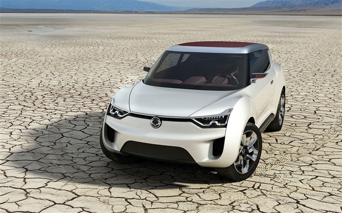 Blanco SsangYong XIV-2 Concept HD Wallpaper 01 Vistas:7788