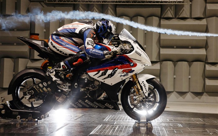 BMW test Sportbike-Top Sportbike photo wallpaper Views:13747 Date:2012/4/27 13:18:45