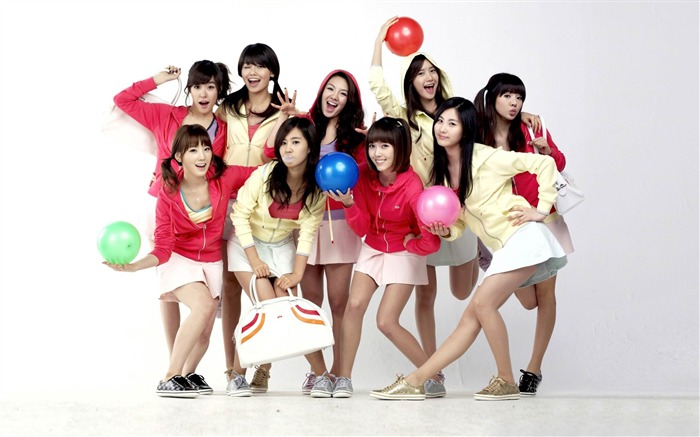 Girls Generation beauty girls wallpaper 04 Views:12807 Date:2012/4/18 1:42:31