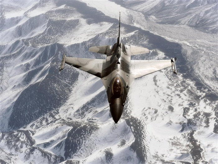 alaska f 16 Falcon de combat-fond d'écran moderne militaire Vues:14388