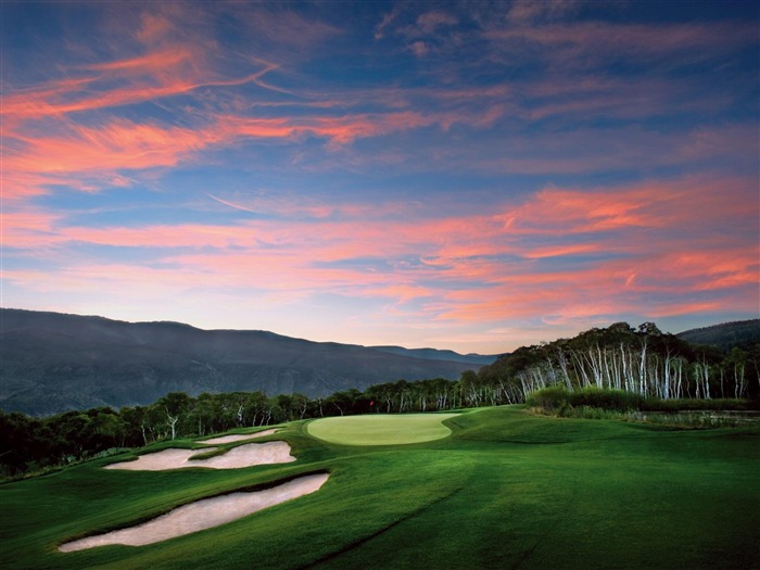 golf courses-world beautiful scenery wallpaper Views:77365 Date:2012/4/23 21:40:38