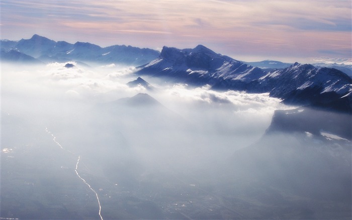 Mountain Mist-Paysage de montagne fonds d'écran Vues:17022