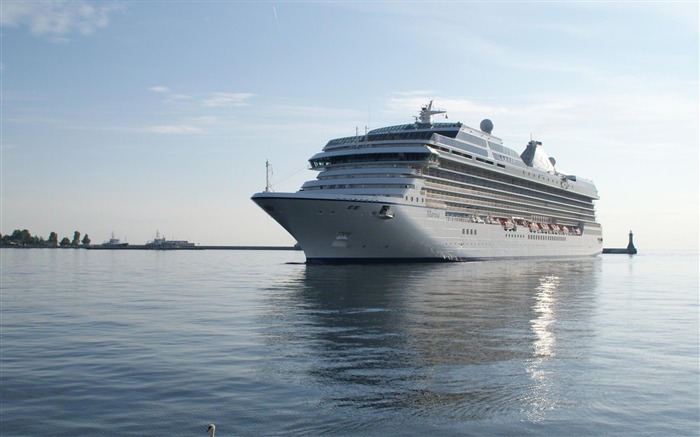 big cruise ship-transport photography wallpaper Views:11427 Date:2012/5/17 0:07:44