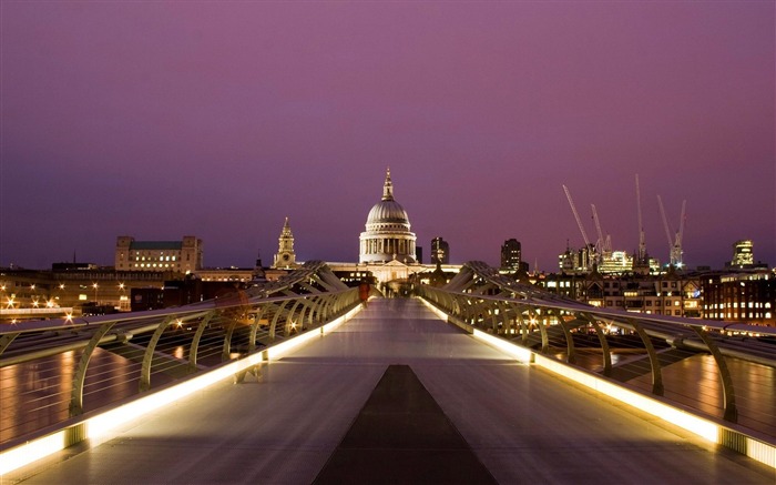 millennium bridge london-City photography wallpaper Views:10921 Date:2012/5/27 23:47:43