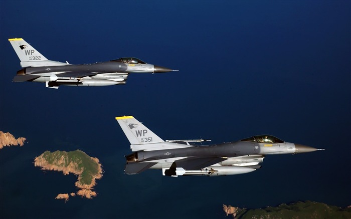 dos f 16 lucha contra halcón-Aviones militares fondo de pantalla Vistas:15454