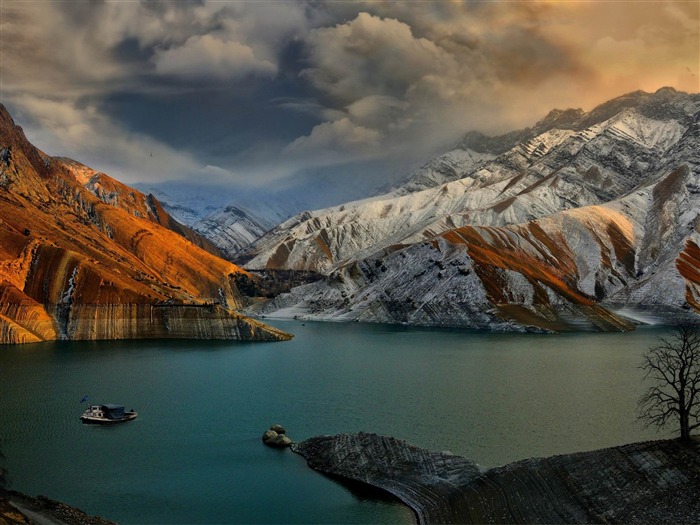 amirkabir dam-Iran landscape wallpaper Views:50924 Date:2012/6/30 9:32:10