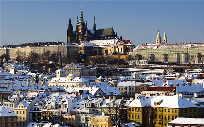 Czech Winter-Cities photography wallpaper Views:18416 Date:2012/7/2 23:46:09