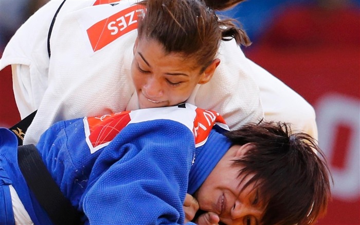 Sarah Menezes Champion Wrestling Brazil - London 2012 Views:8615 Date:2012/7/31 22:06:05